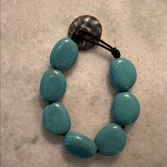 Turquoise Bracelet - Picture 2 of 3